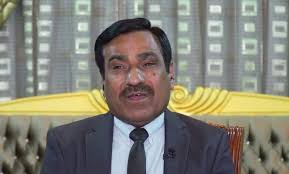 كمرة وربيع”.. خبير متهكماً: لدينا فائض مالي بقيمة 4 ترليونات