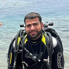 إنجاز جديد يُضاف إلى سجل الغوص العراقي: محمد المؤيد يصبح أول غواص جليد عراقي معتمد دوليًا