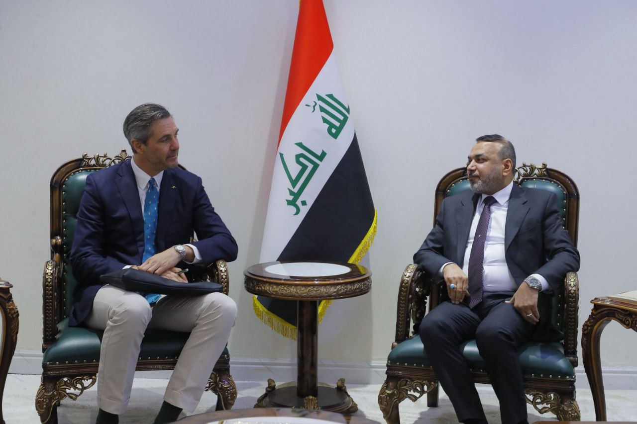 الأسدي يبحث مع القائم بالأعمال الأسترالي تعزيز التعاون في المجالات ذات الاهتمام المشترك