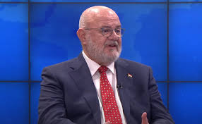 نفتح طريق سوريا ونبني الصحراء لإحياء غرب العراق.. السوداني عاد لطريق التنمية